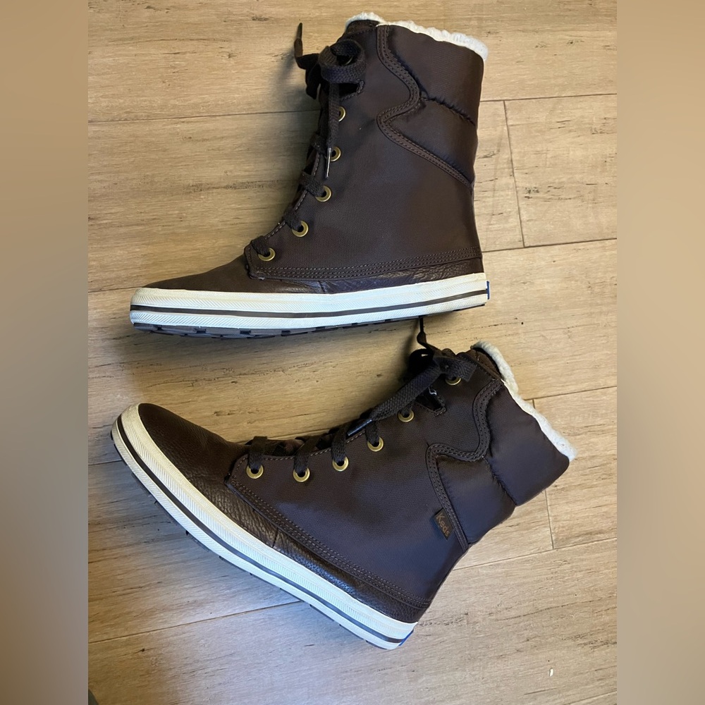 Women’s Brown Lace-Up Ankle Booties with Plush Lining